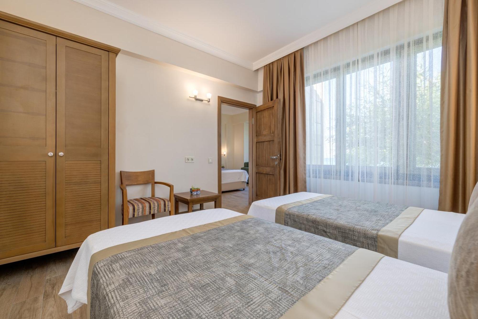Cinarli Kasri Hotel Gokceada Ngoại thất bức ảnh