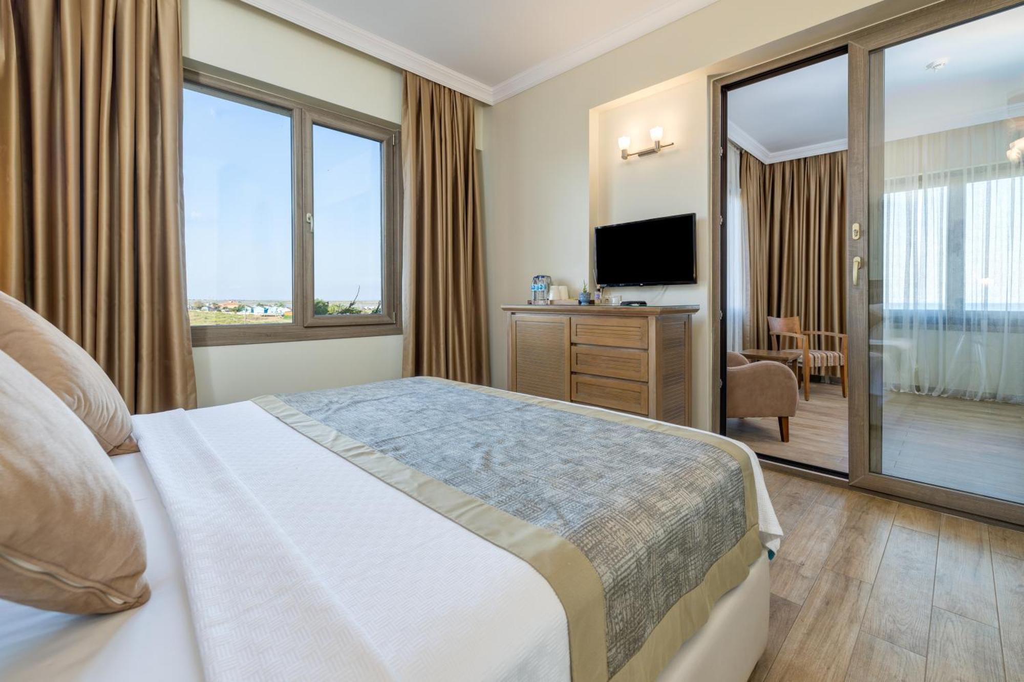 Cinarli Kasri Hotel Gokceada Ngoại thất bức ảnh