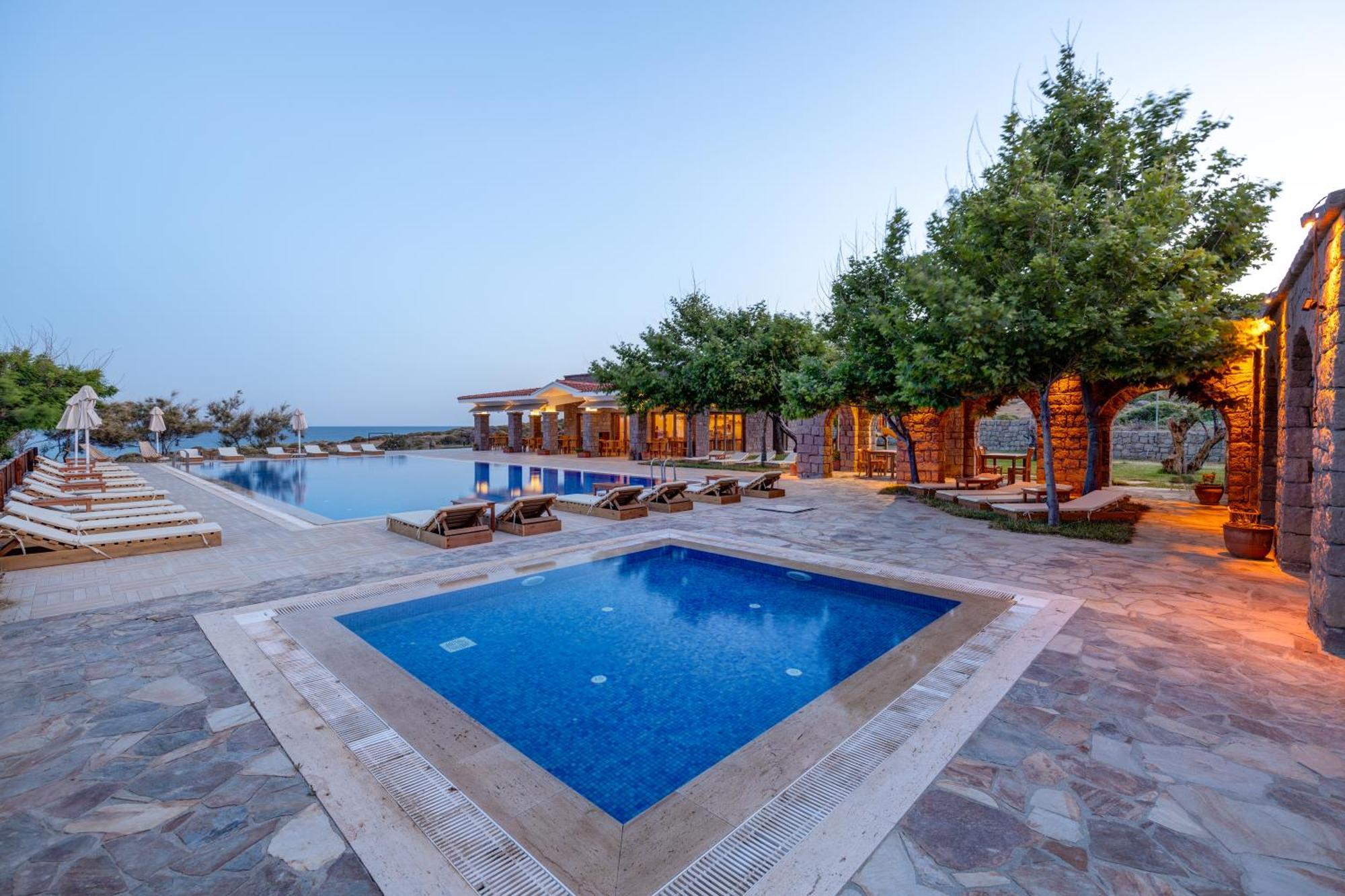 Cinarli Kasri Hotel Gokceada Ngoại thất bức ảnh